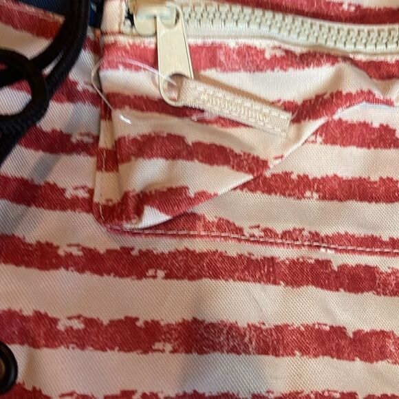 Busch Gardens drawstring bag NWOT - Picture 3 of 6